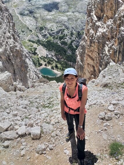 Rossella hiking guide in Tuscany